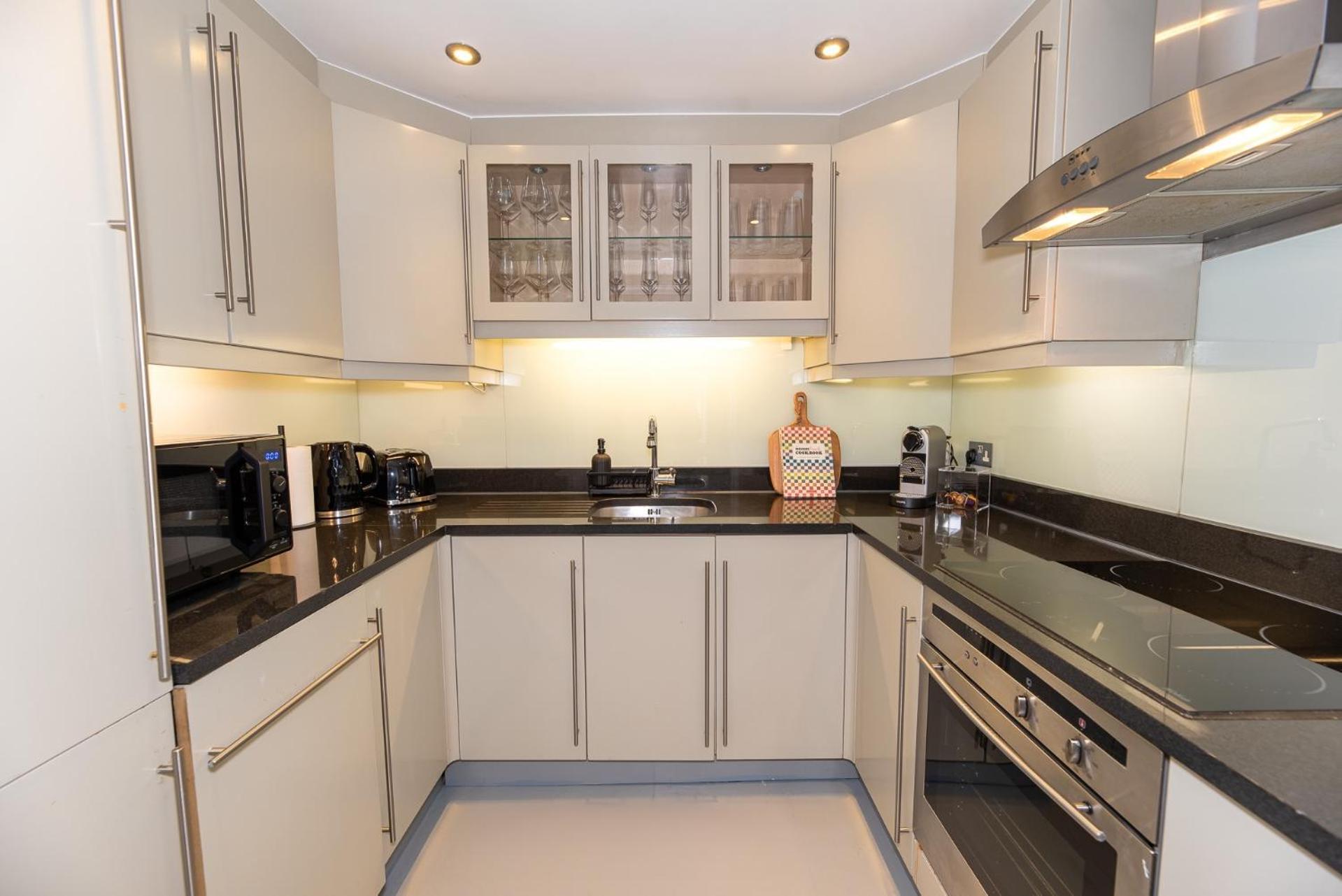 Hyde Park Chic 4 Bedrooms House Casa de férias Londres